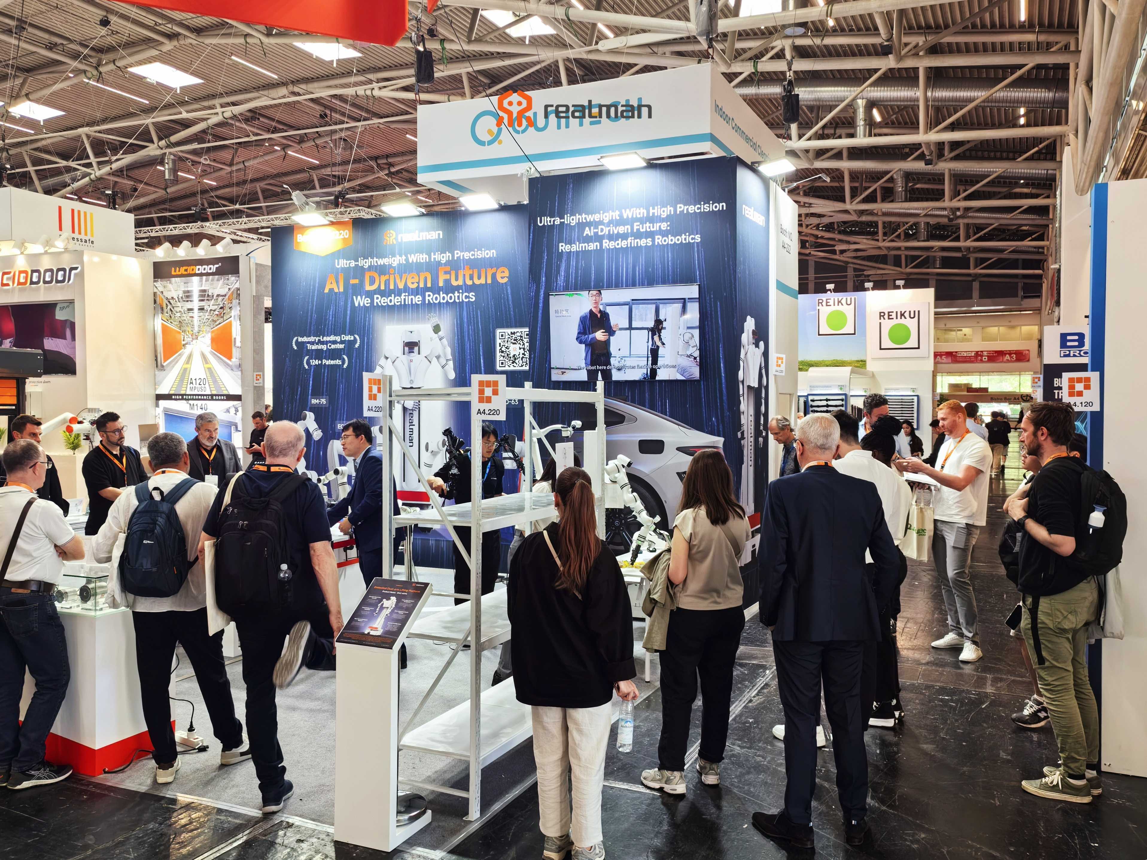 RealMan Robotics Showcases AI-Driven, Ultra-Lightweight Robotics at Automatica 2025